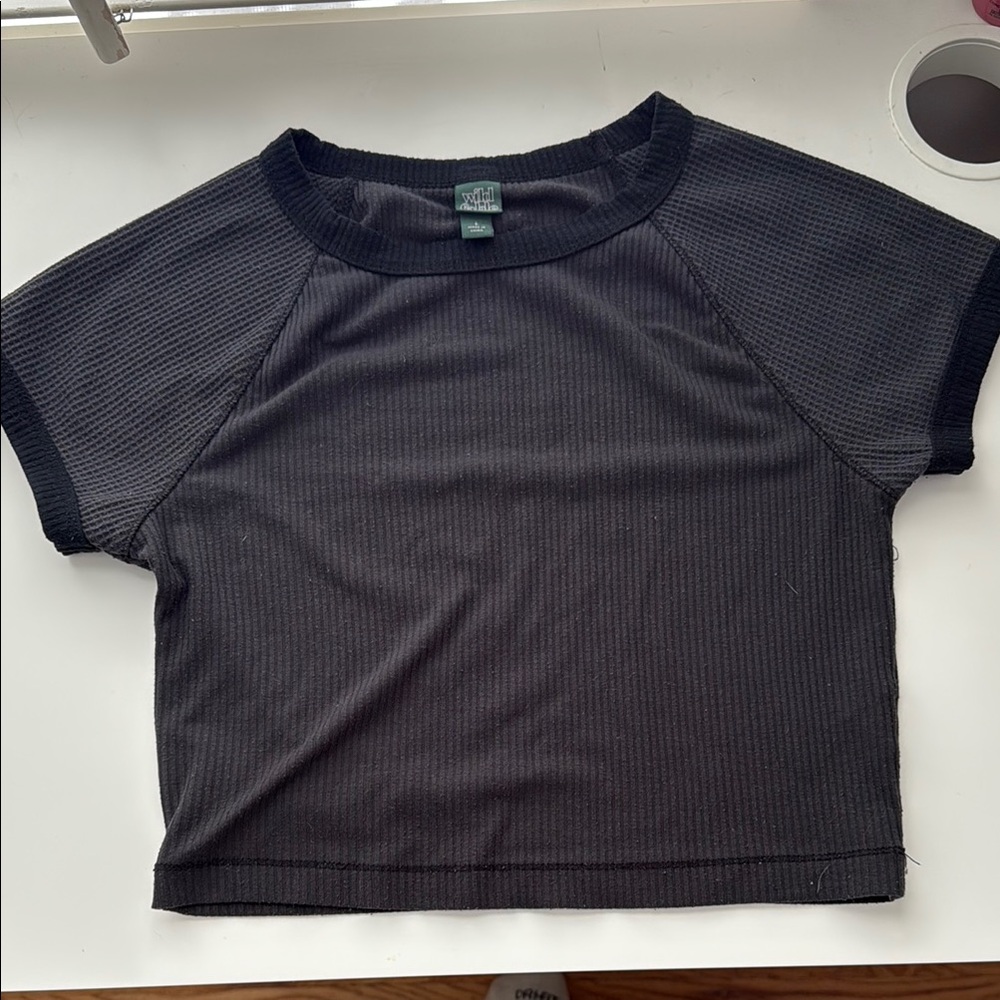 Black Ribbed Short Sleeve Top